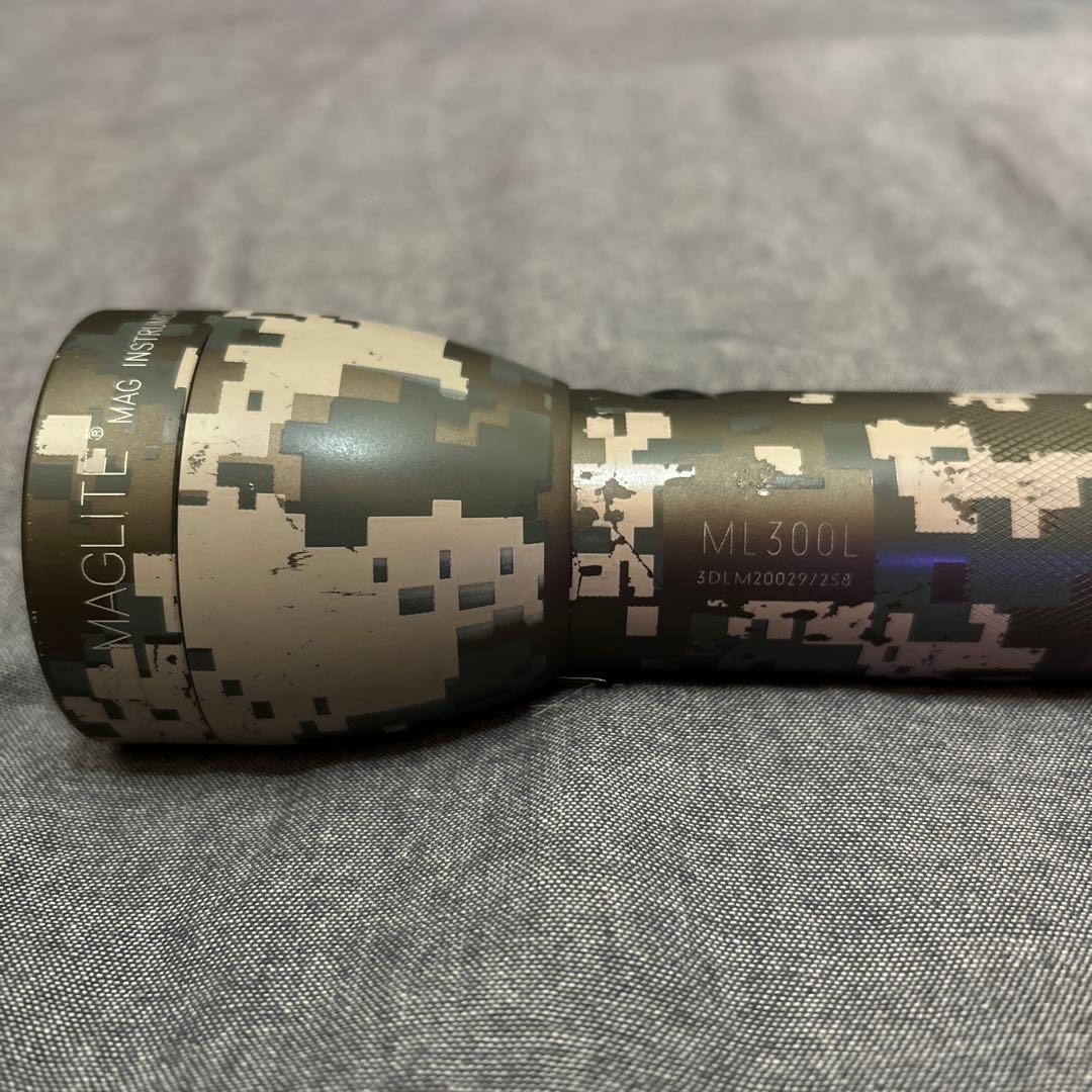 MAGLITE ML300L デジタル迷彩 懐中電灯