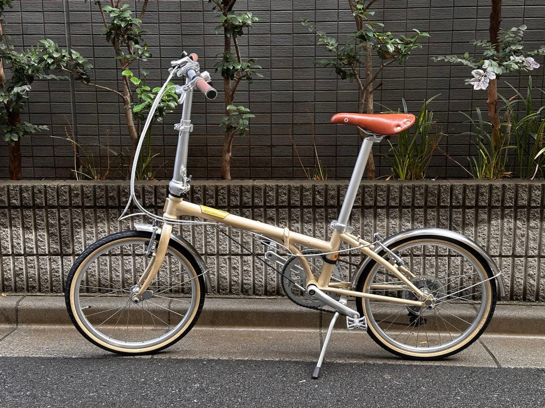 DAHON BOARDWALK D7 シルキーベージュ