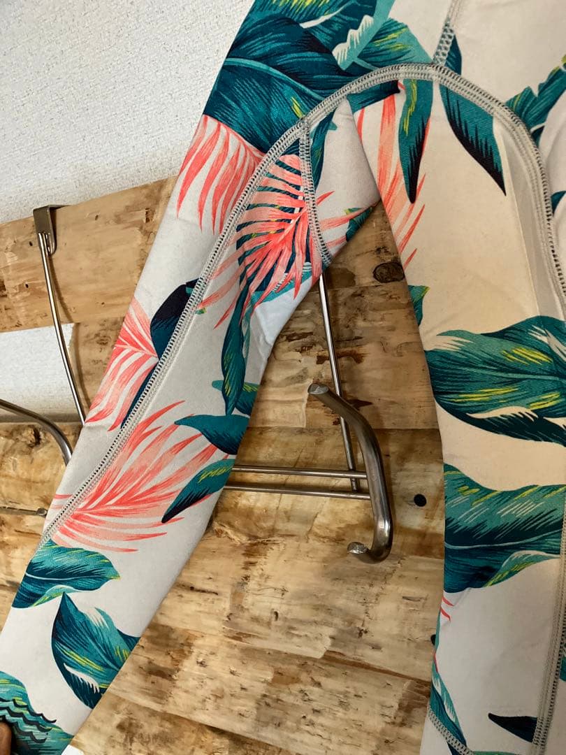 ★美品★ ビラボン　BILLABONG ロンスプ