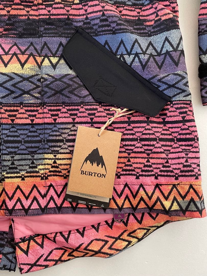 BURTON キッズ幾何学模様 ジャケットとパンツセット