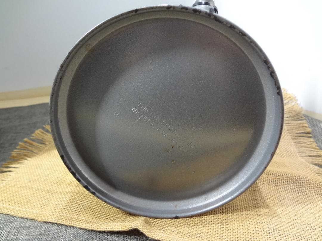 Coleman Powerhouse Unleaded 295 ランタン