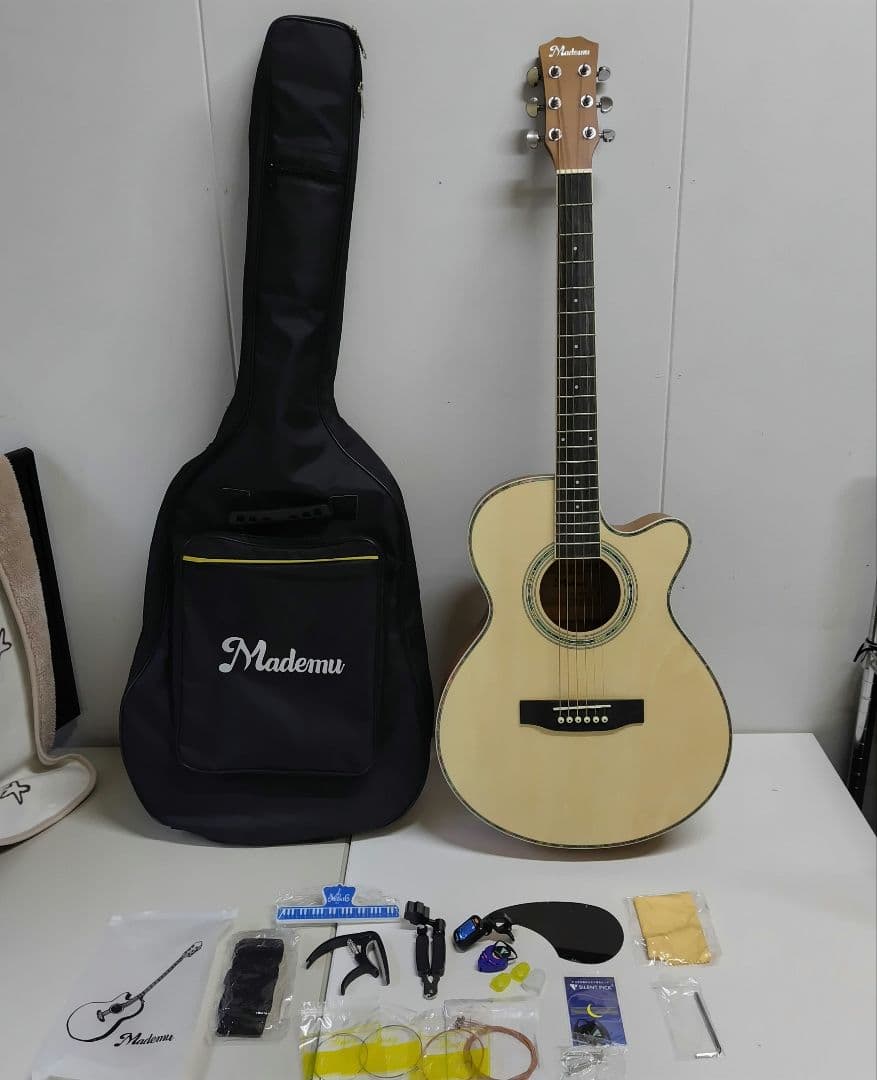 Mademu マデム　アコースティックギター　MCG40B-N-M　L2048