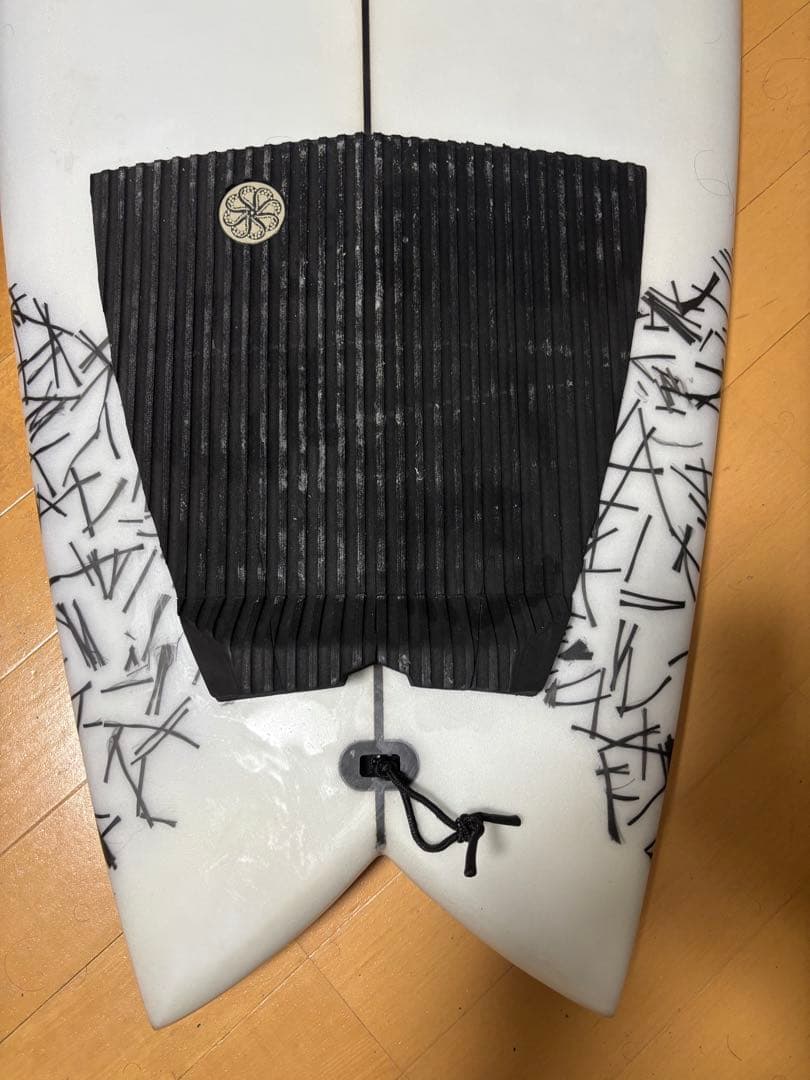 【湘南手渡し】フィン付きヘイデンシェイプス ヒプトクリプトツイン PU 5.10