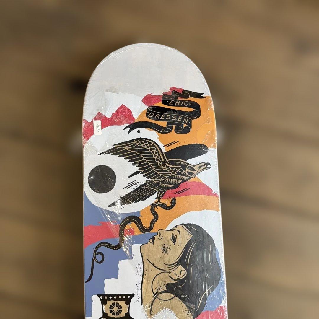 SANTACRUZ DRESSEN SEEKERスケボーデッキ9×32.15㌅
