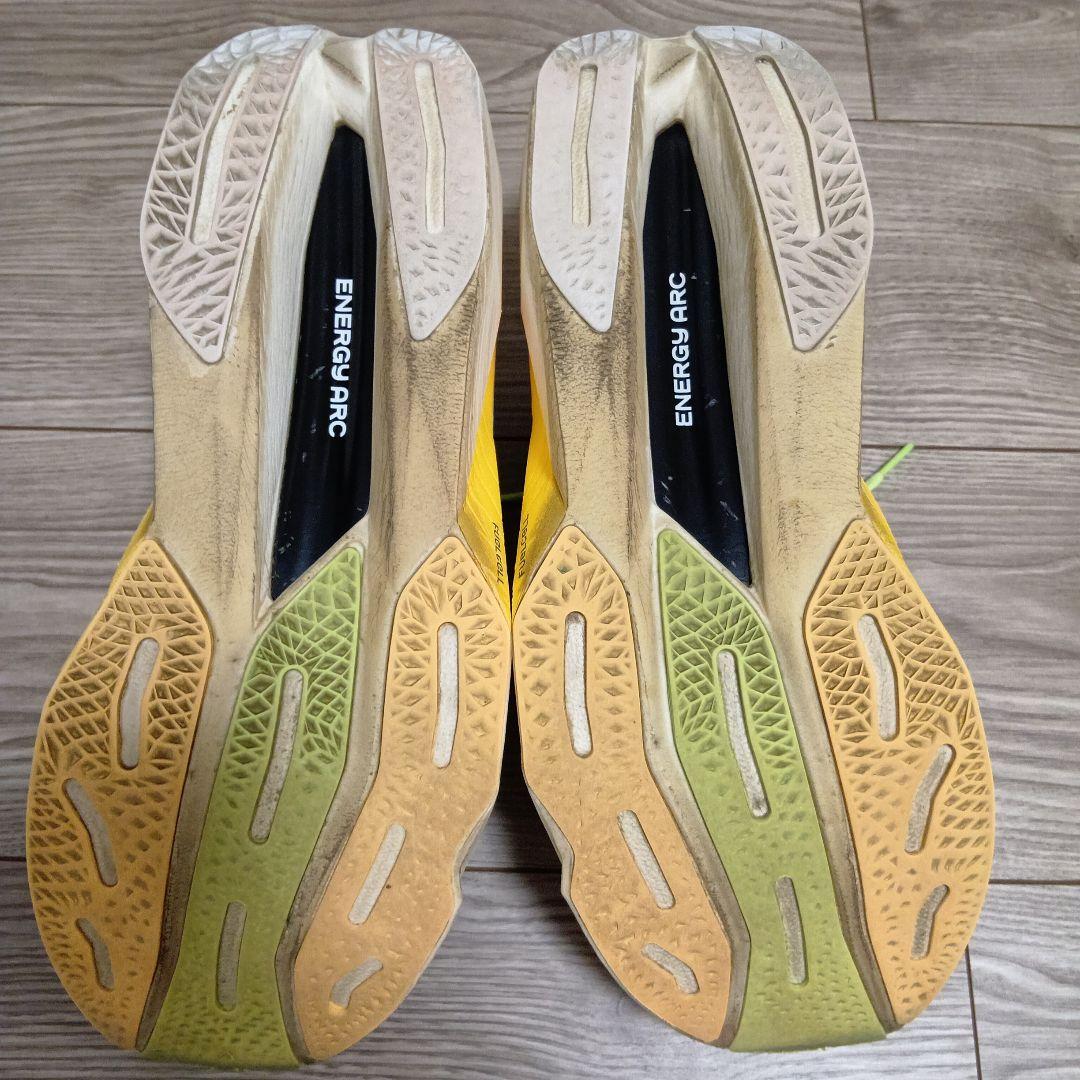 スパイク・シューズ fuelcell supercomp elite v4 28cm