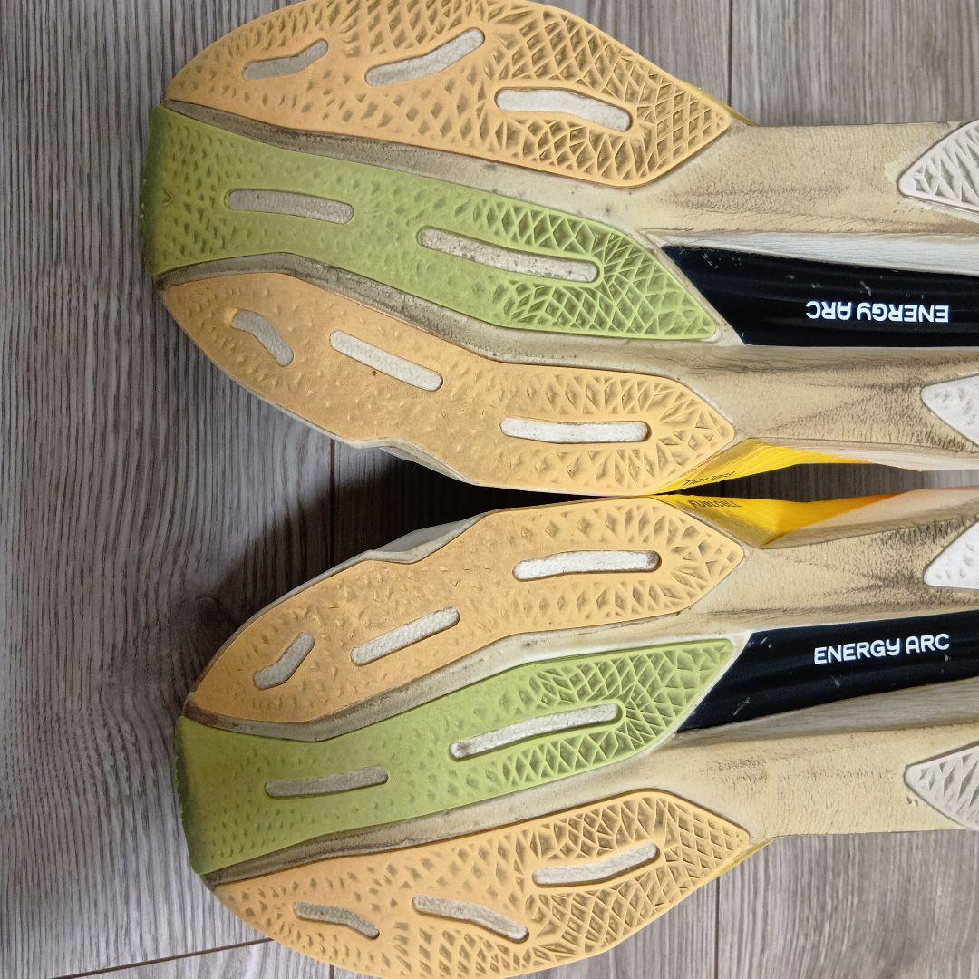スパイク・シューズ fuelcell supercomp elite v4 28cm