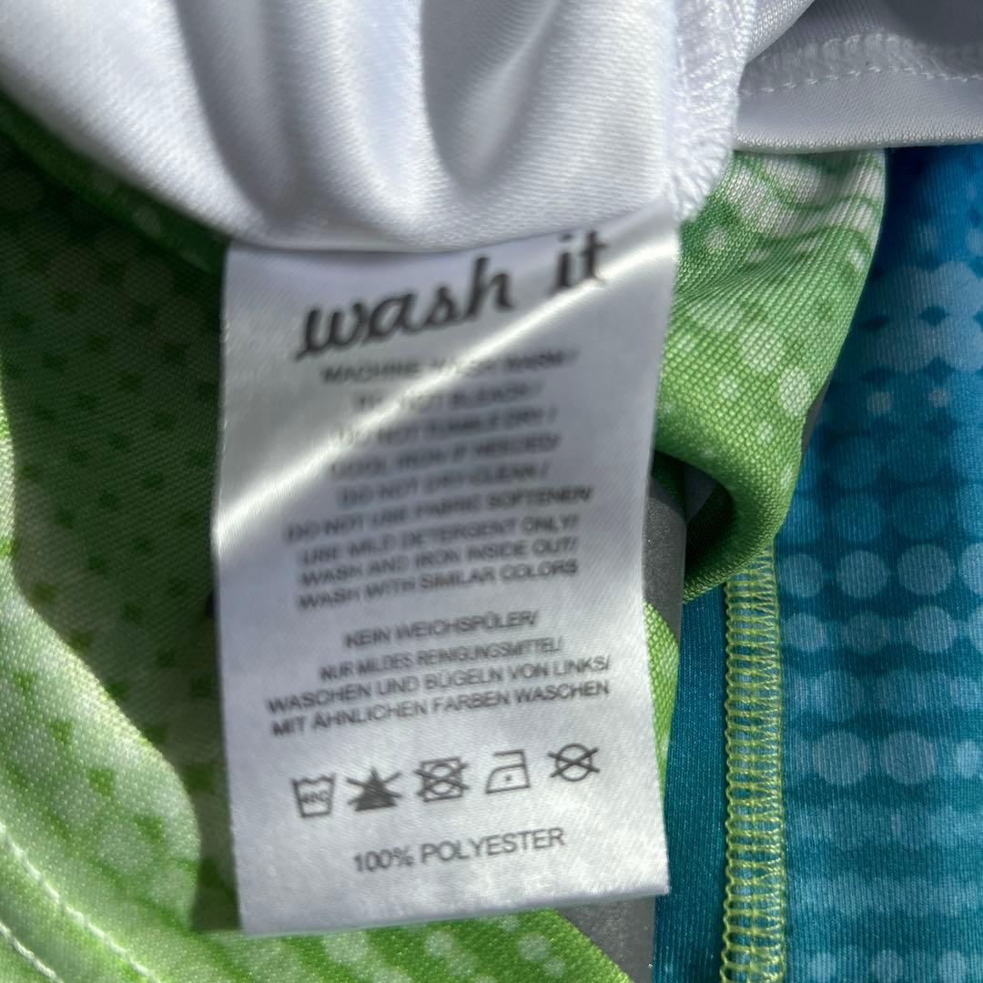 海外マラソン　ドイツ　ハノーファー　長袖Tシャツ　M 〜L ネックカバー　指通し