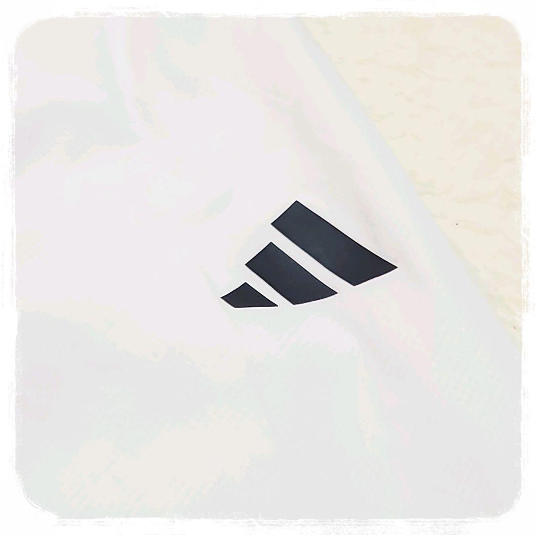 極美品　adidas　ナイロンジャケット×スタイルフィットパンツ　スポーツ