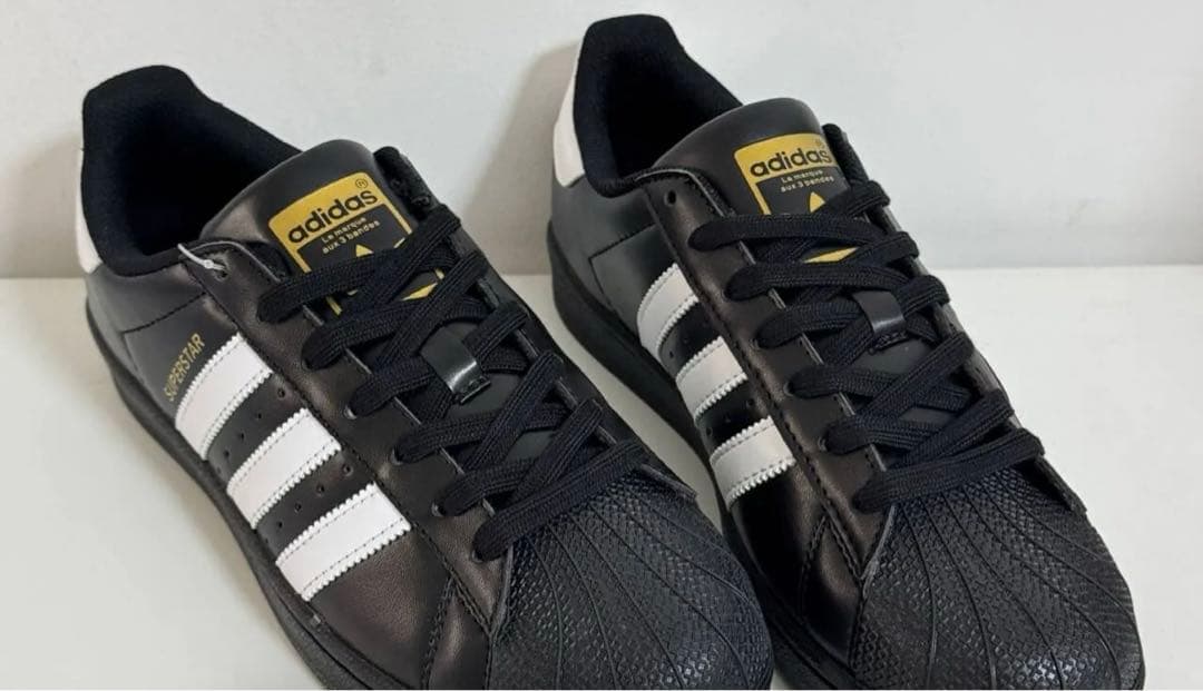adidas originals SUPERSTAR スニーカー