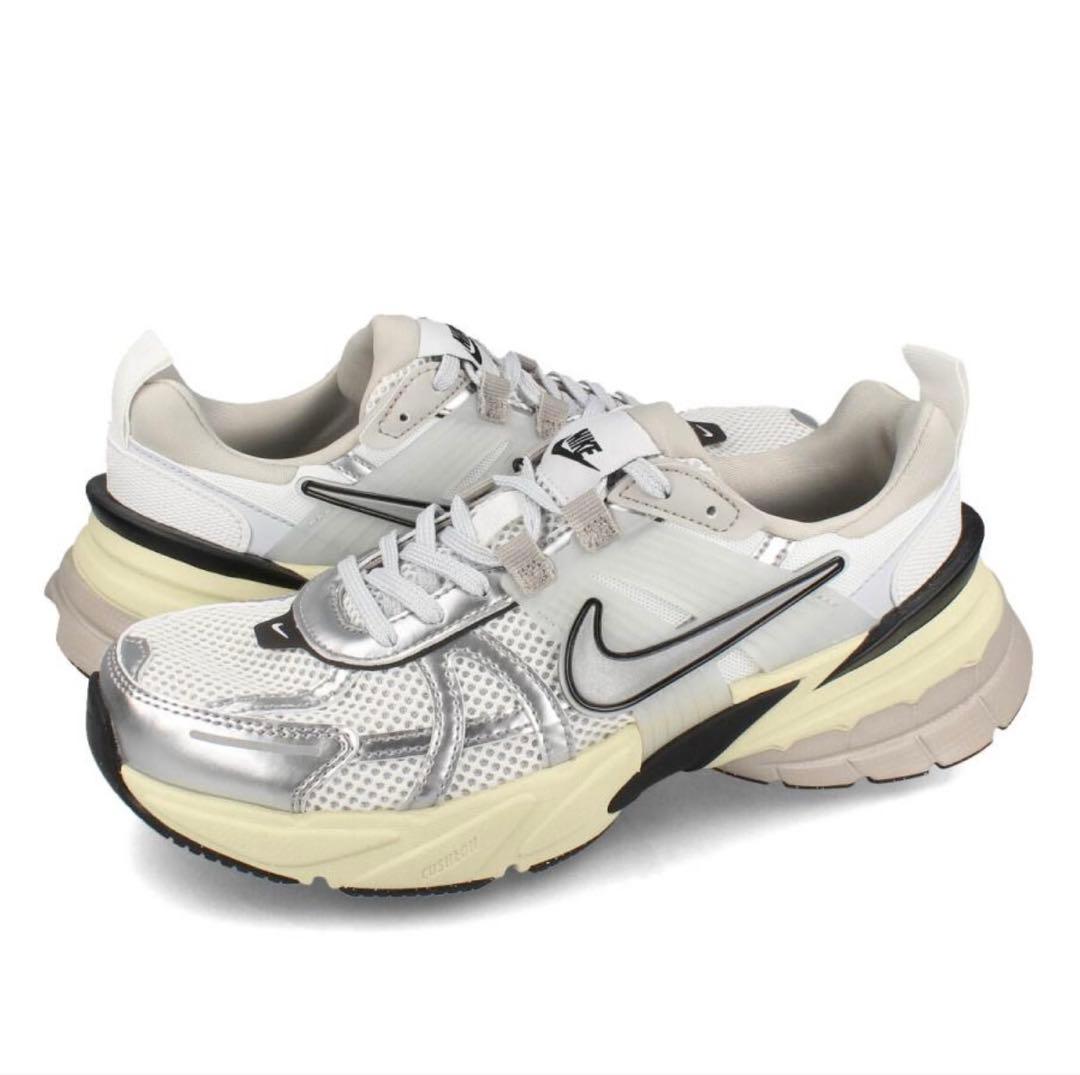 【入手困難】23cm NIKE W V2K RUN \"WHITE SILVER