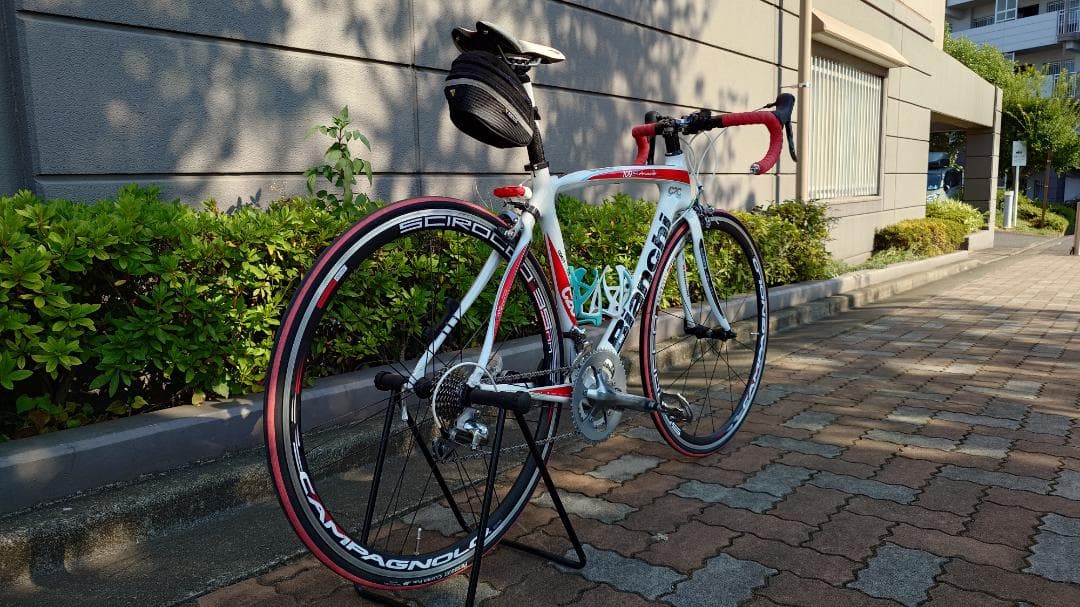 Bianchi 100strade チェントストラーダ