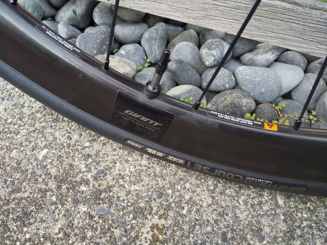 GIANT SLR1 42 DISC Hookless カーボンホイール
