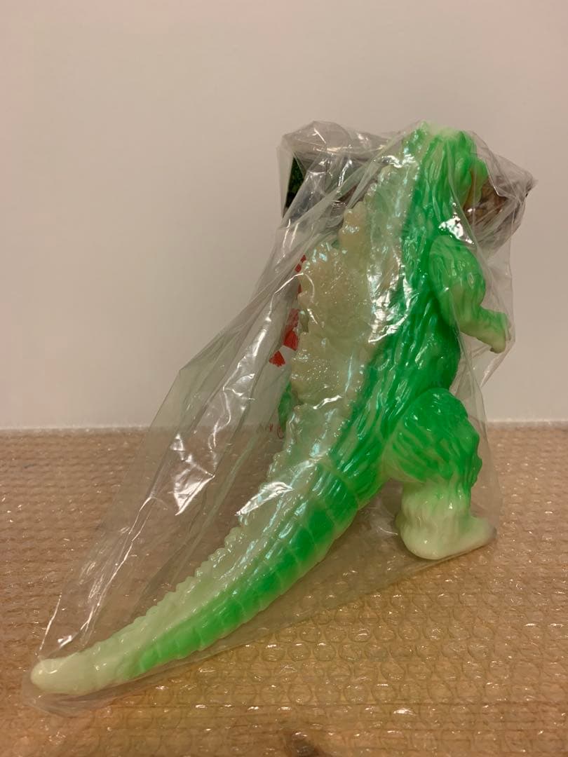 【新品未開封】 M1号 世紀の大怪獣 ゴジラ ひな形 蓄光 ソフビ