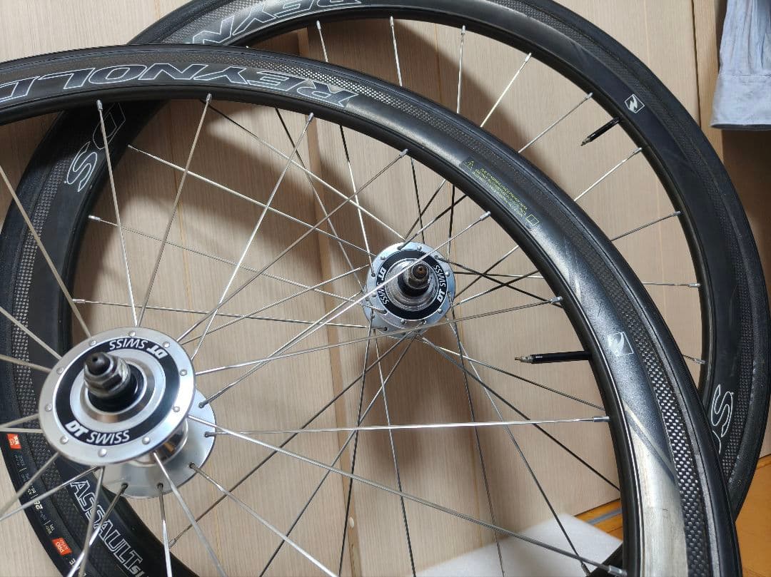 ピスト用カーボンホイール Reynolds AssultSLG DT swiss
