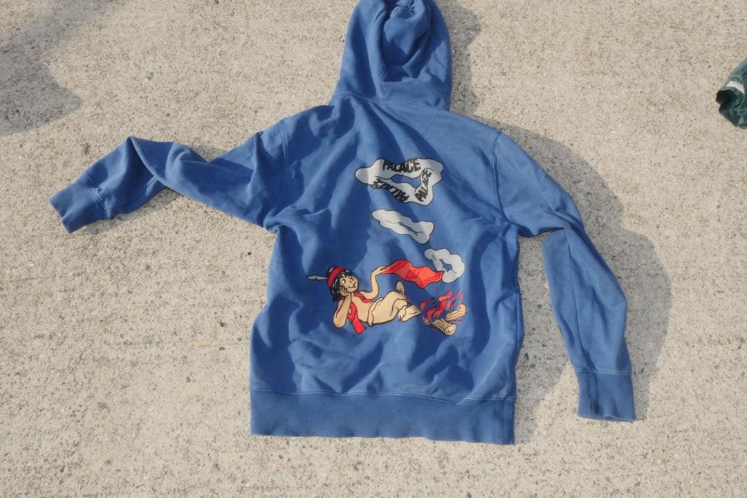 Palace フーディ パーカー