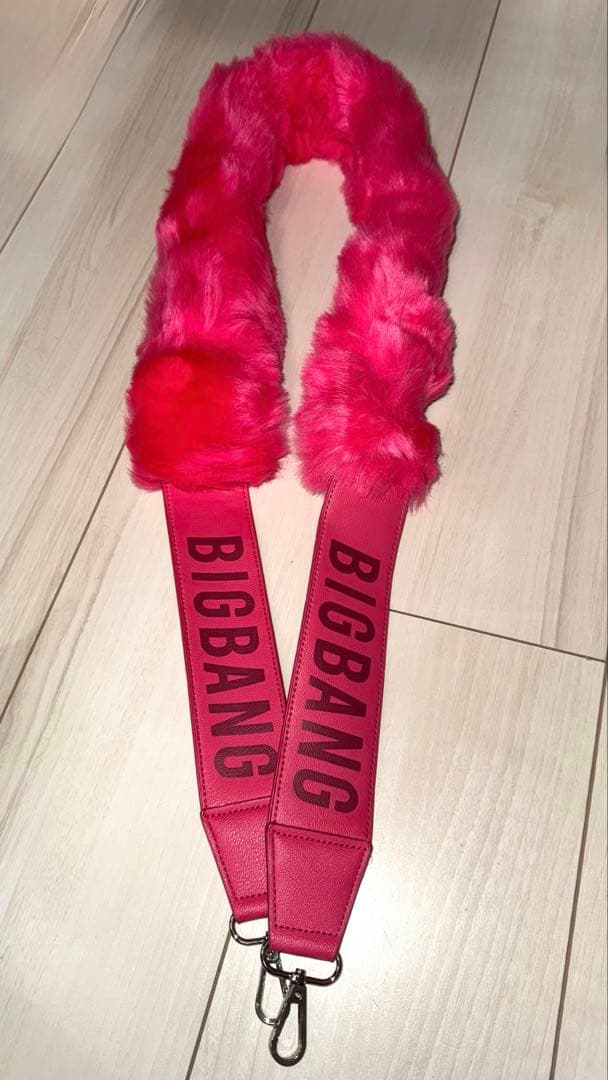 新品 Bigbang G-dragon ショルダーストラップ ファー