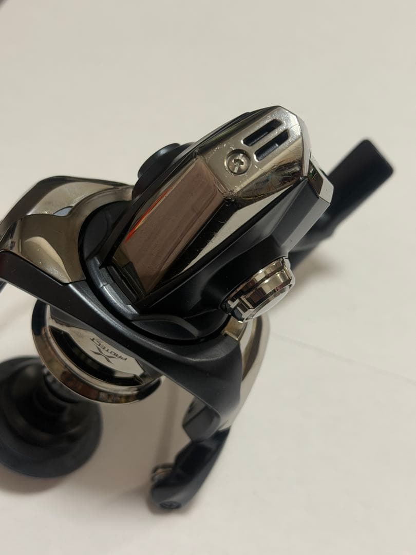 シマノ 20ストラディック SW 4000 XG ボディーのみ shimano