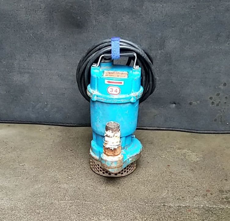 極東機械　水中ポンプ