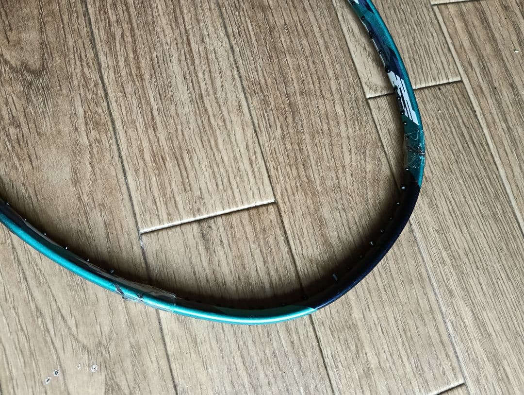 バドミントンラケット　ジャンク品3本