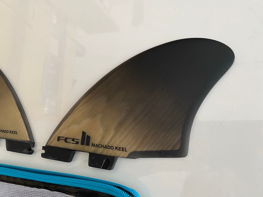 希少 美品 FCS2 フィン MACHADO KEEL PC ツイン
