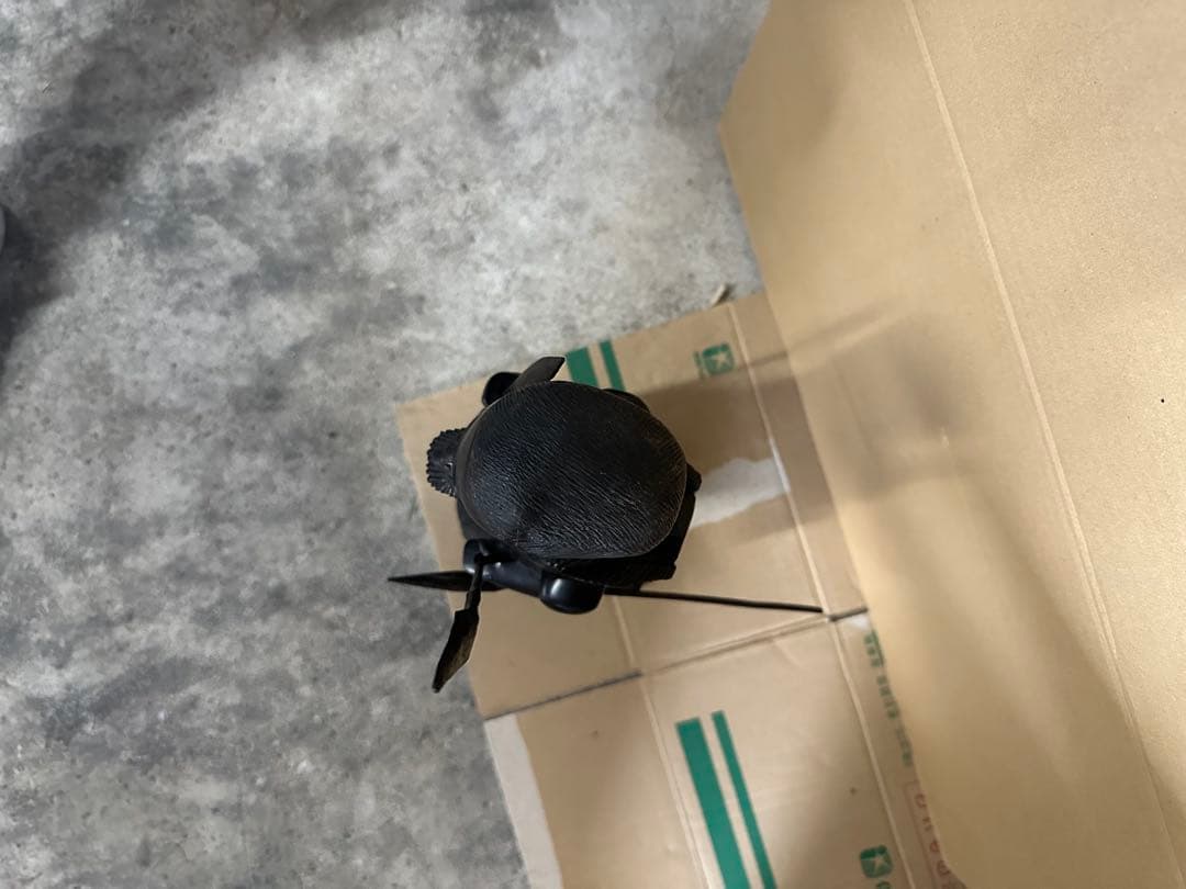 木彫りのアフリカ戦士像（約50cm）