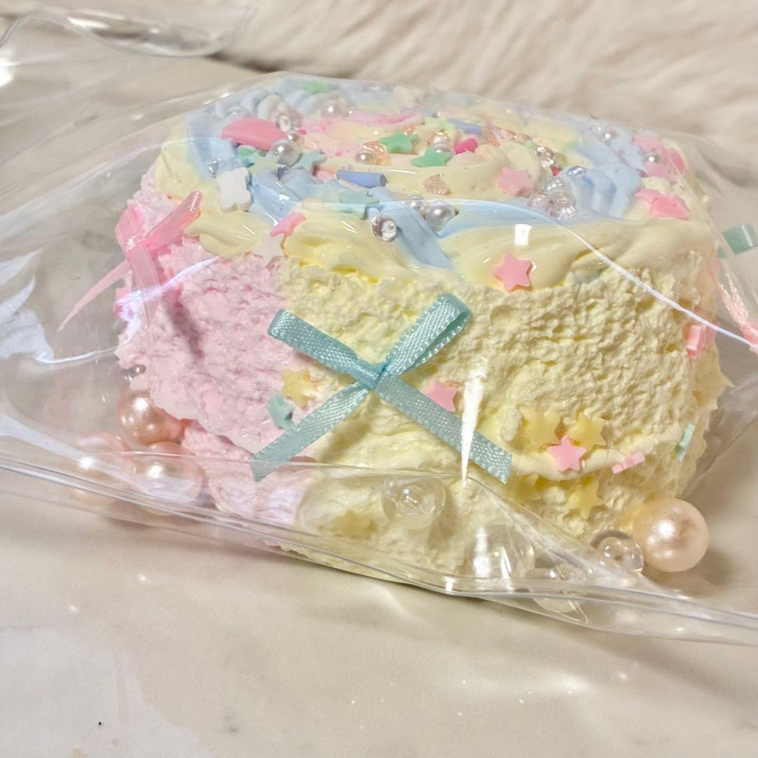 キラキラ先生 豆腐感うさぎ&回転クリーム&いちごスフレ 海外スクイーズ