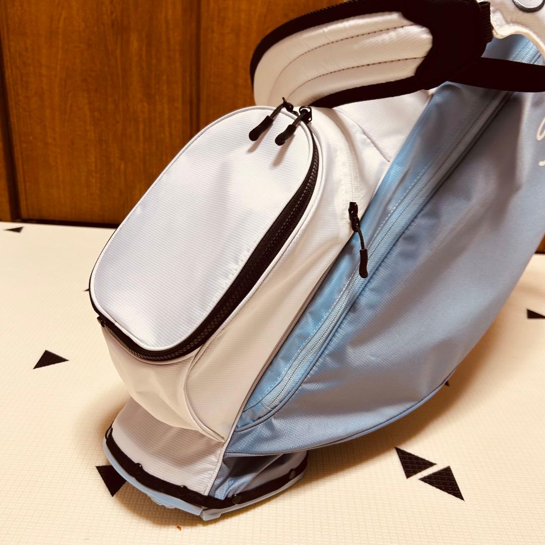 Titleist Players4 軽量キャディバッグ スタンド式 キャップ付き
