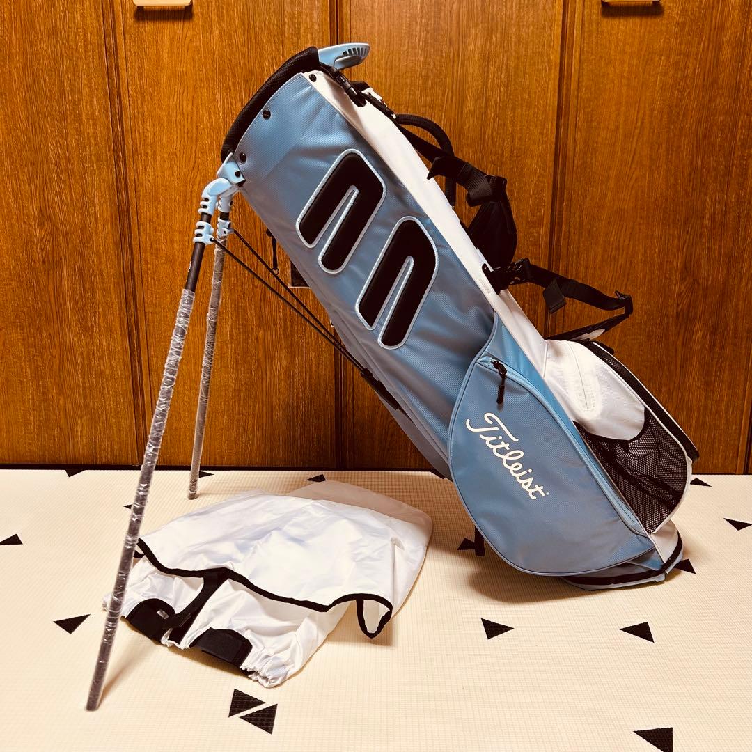 Titleist Players4 軽量キャディバッグ スタンド式 キャップ付き
