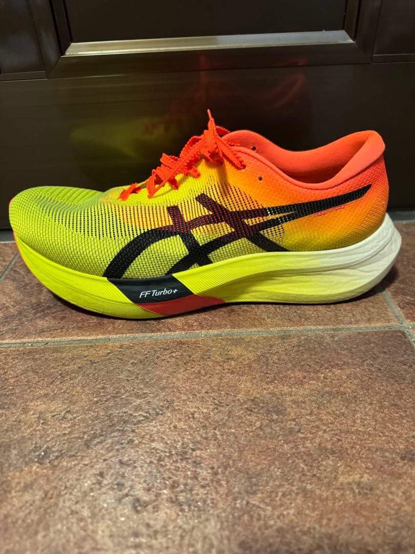 asics メタスピードスカイパリ ☆期間限定セール☆