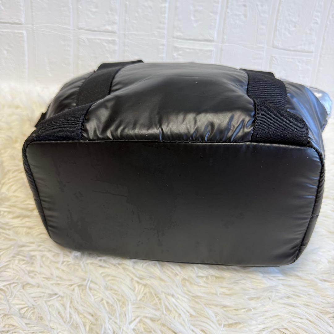 【マンシングウェア】美品 カートバック ロゴ エナメル ブラック オシャレ