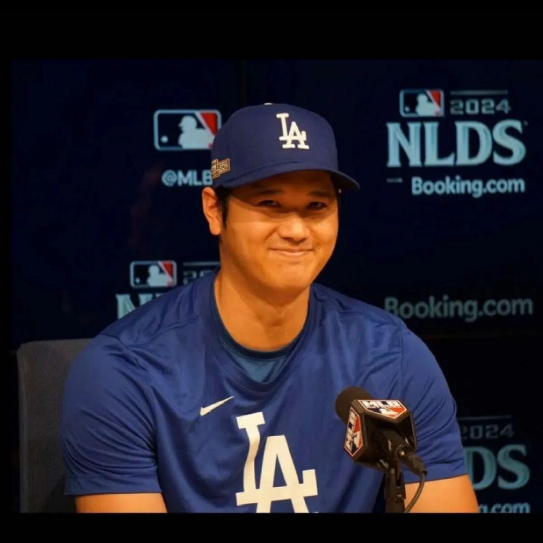 ドジャース　大谷翔平選手着用　NIKEナイキポストシーズンMLB公式 Tシャツ