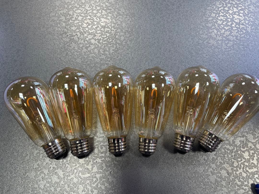 エジソンバルブ LED E26 調光　明るさを極端に抑えた優しく温かい灯り　6個
