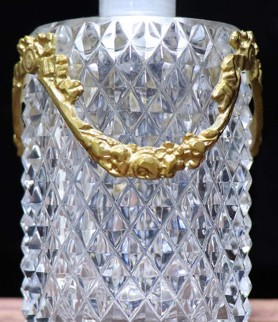 オールド・バカラ 1890年 珍品 丸型 ブロンズ装飾 ディアマンビゾー 香水瓶