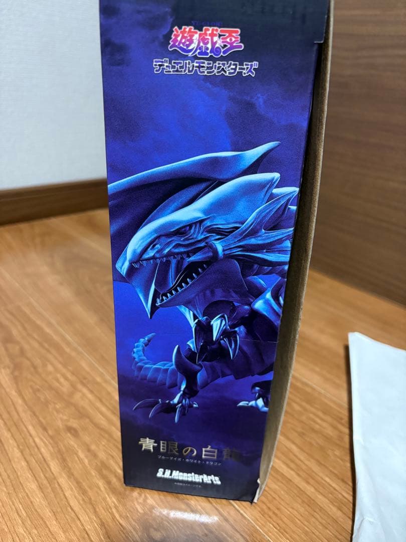 遊戯王ブルーアイズ・ホワイト・ドラゴン S.H.MonsterArts