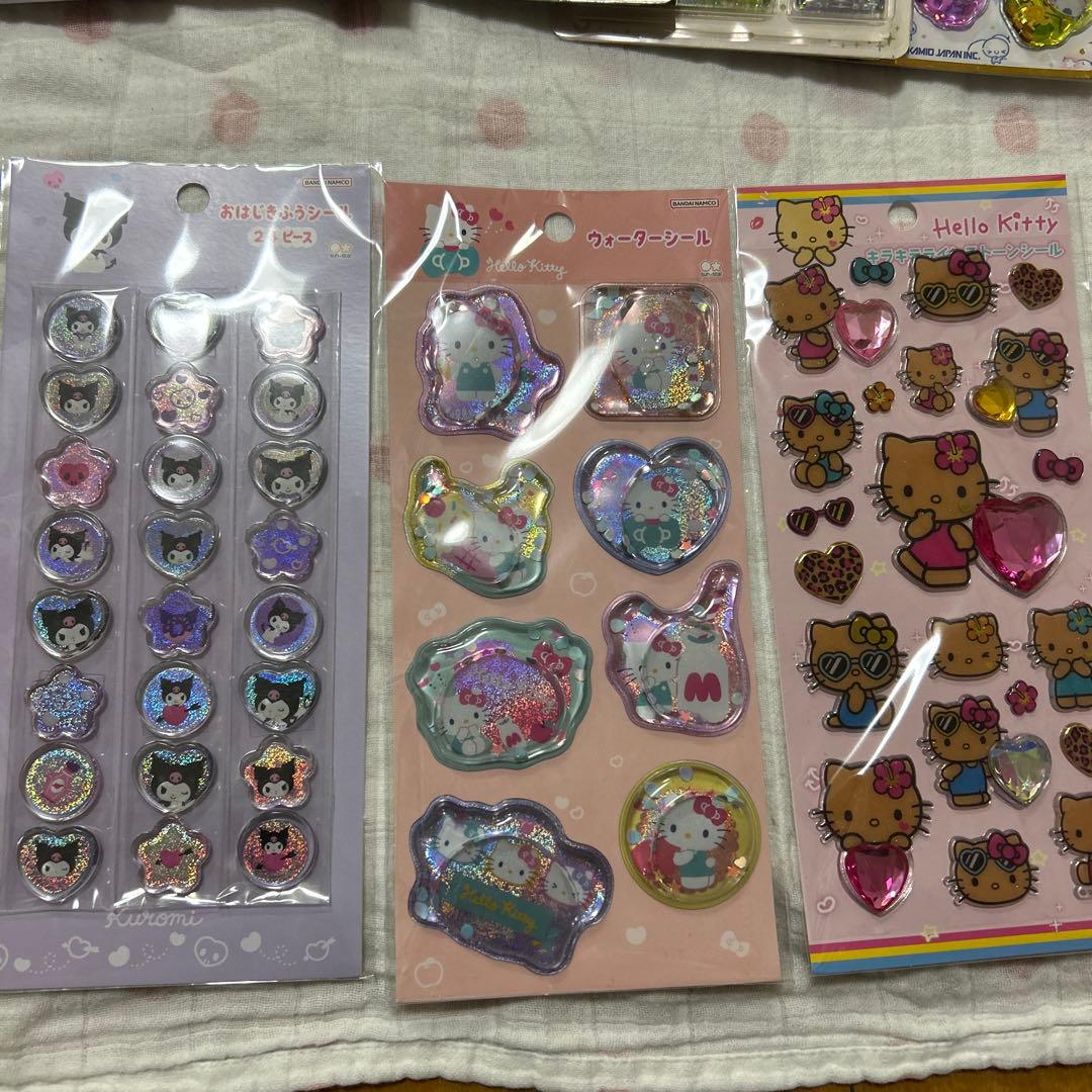 ちいかわ　うるちゅるパワパフサンリオ シナモロール マイメロディ シールセット