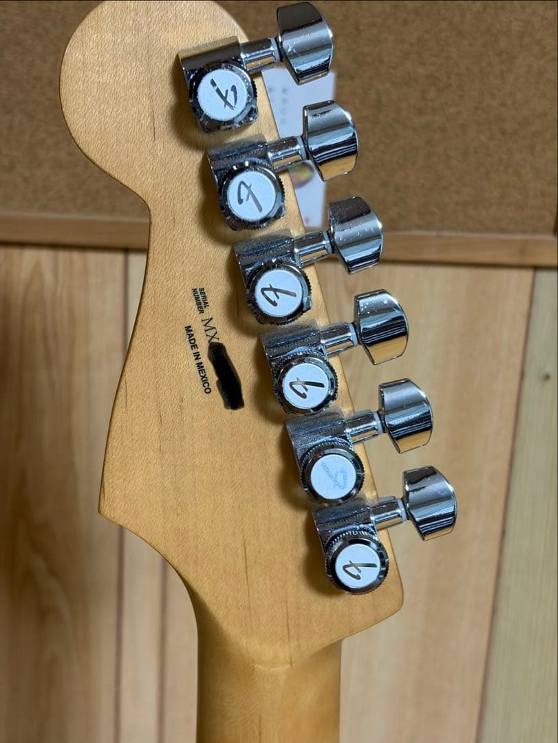 Fender Player 初期HSH『メキシコ』ロックペグ付