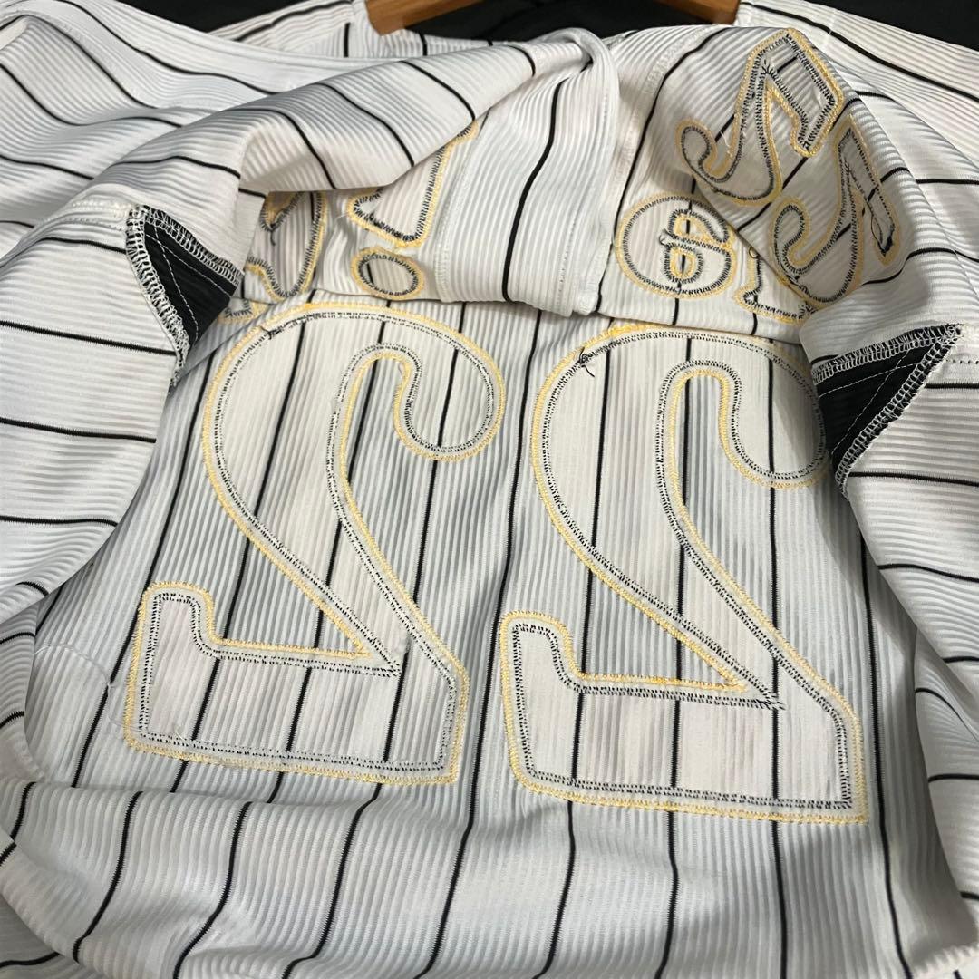 阪神　藤川球児　ユニフォーム　中古　公式品　L相当