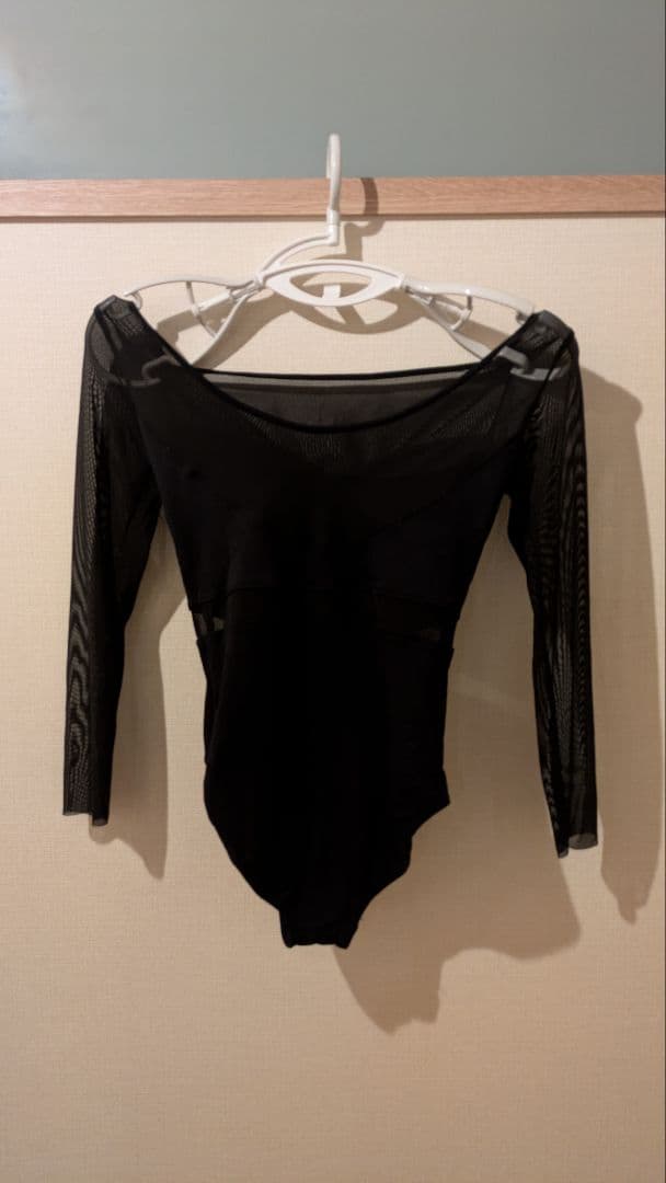 ま*こ様 【美品】グリシコ 長袖 メッシュ黒レオタードМ