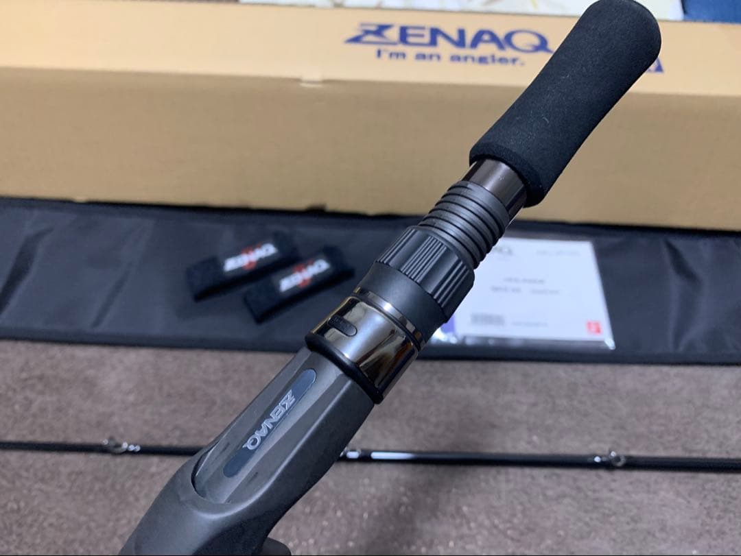 ZENAQ ゼナック　25　GLANZ GB73-X5 BLACK OUT 美品
