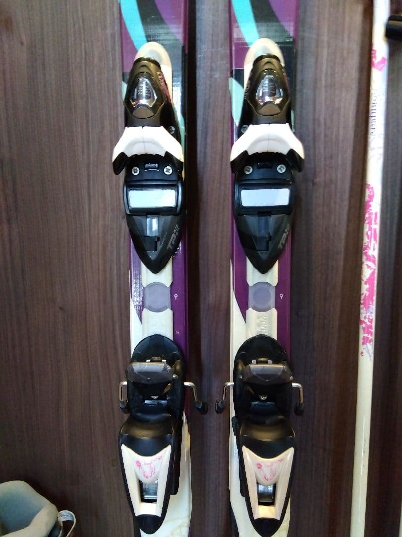 【ハイエンド】ROSSIGNOL レディース スキーセット メンテ・WAX済み✔