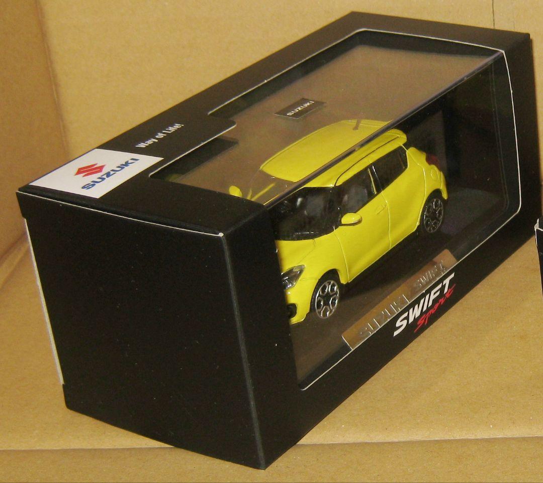 ミニカー 1/43 SUZUKI SWIFT SPORT RHD