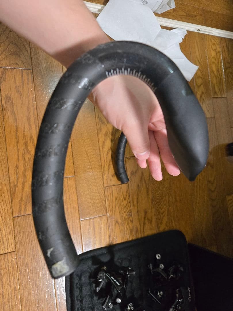 3T aeronova team カーボンハンドル 42cm Φ31.8