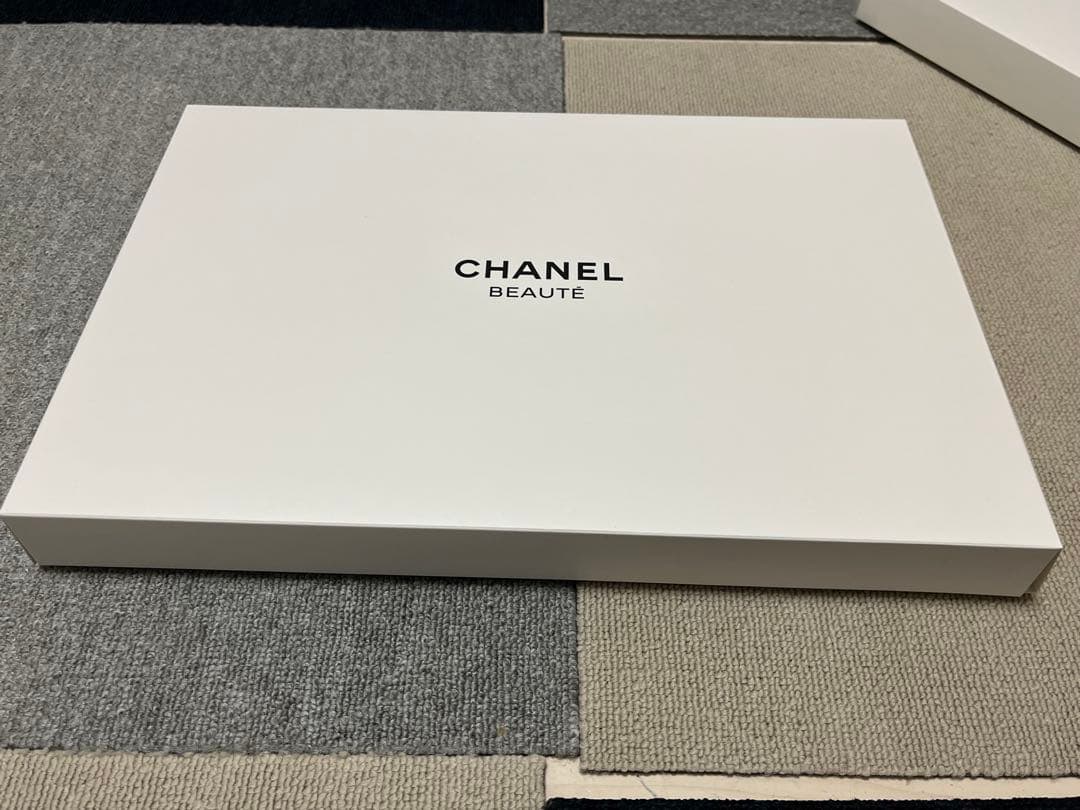 CHANEL ノベルティ　キルティング　パソコンケース