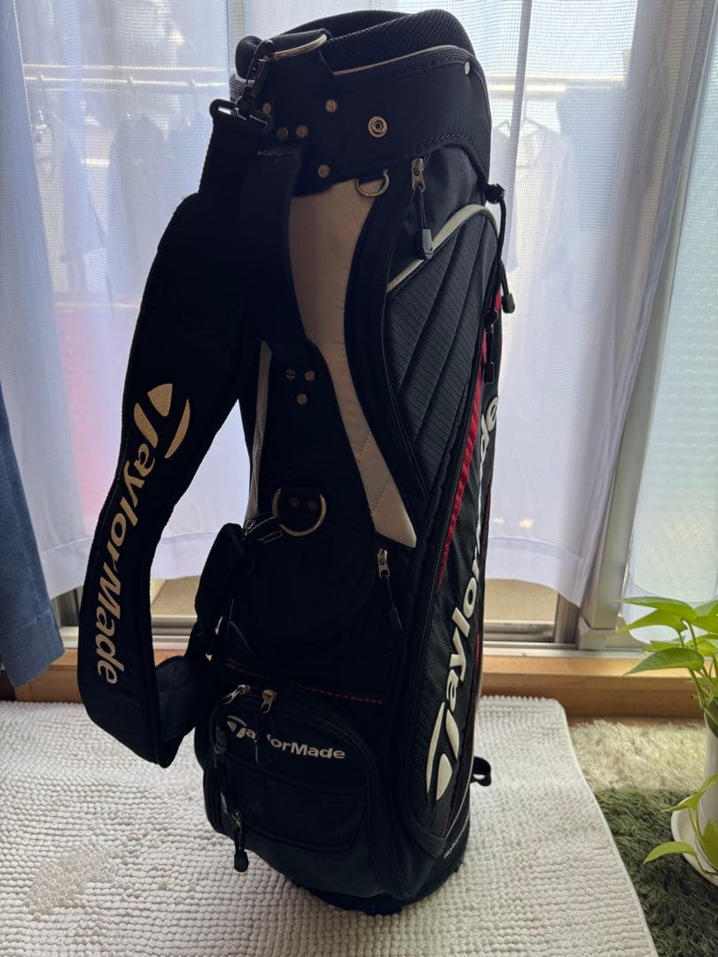 TaylorMade キャディバッグ 黒 赤 テーラーメイド