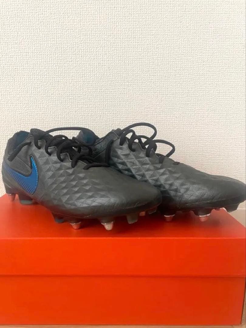 NIKE ティエンポレジェンド8エリートSG
