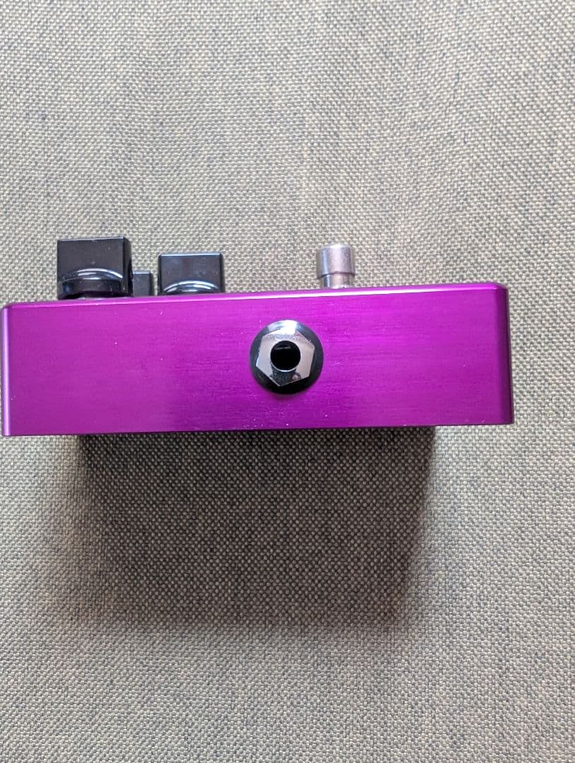 suhr　Riot　ライオット