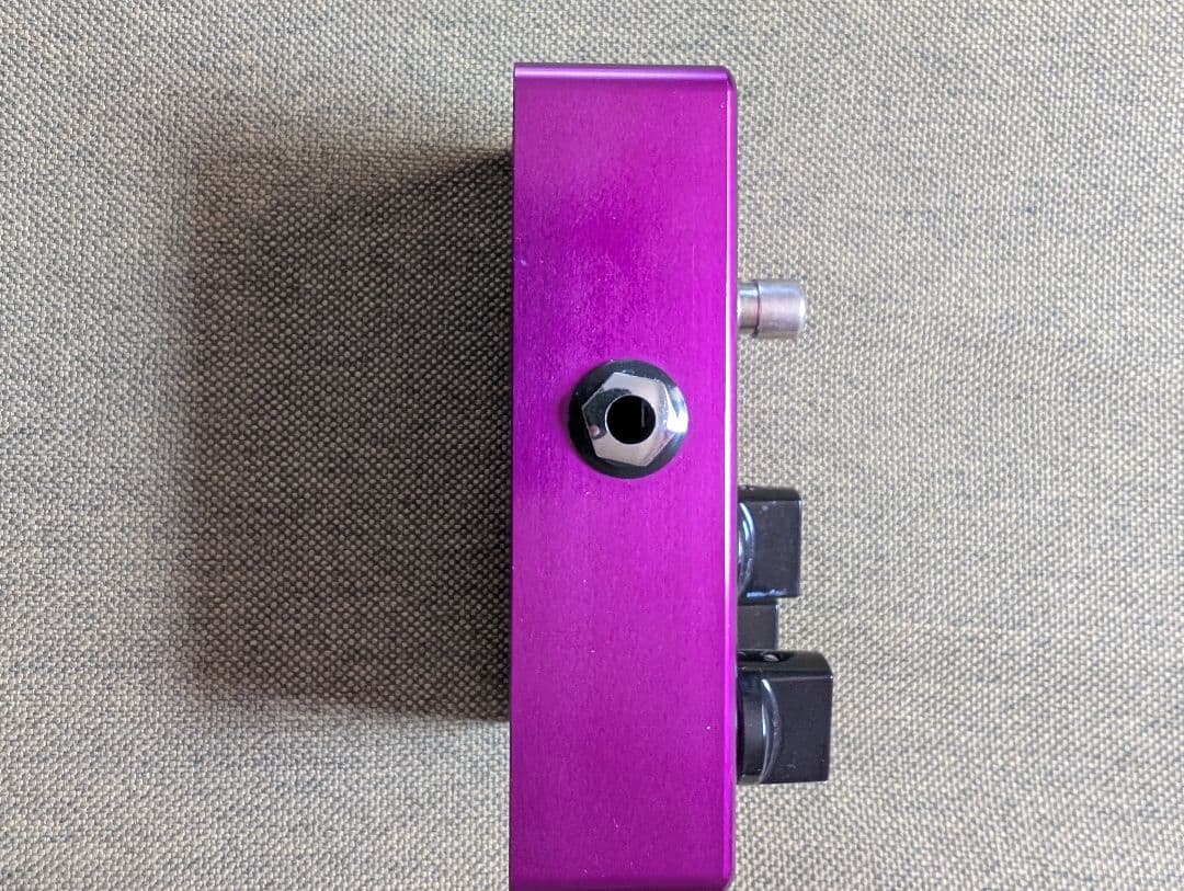 suhr　Riot　ライオット