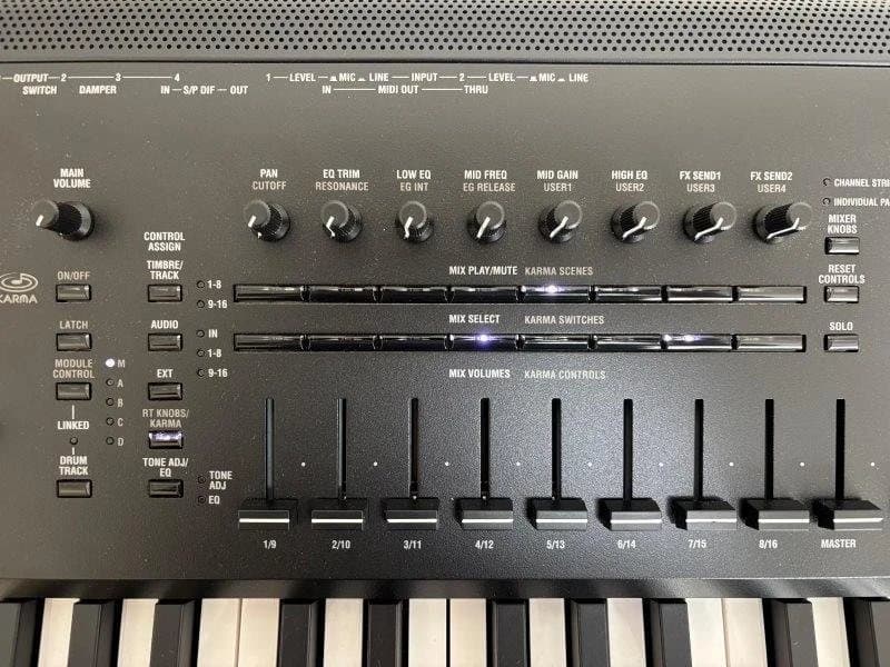 【美品】KORG KRONOS3-88