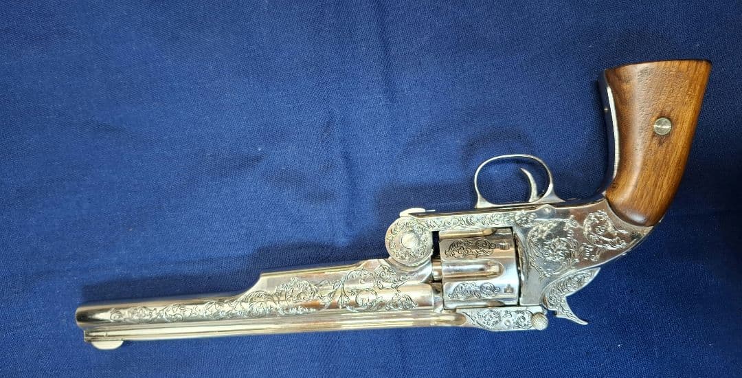 Wyatt Earp 44 Revolver エングレービング装飾　観賞用