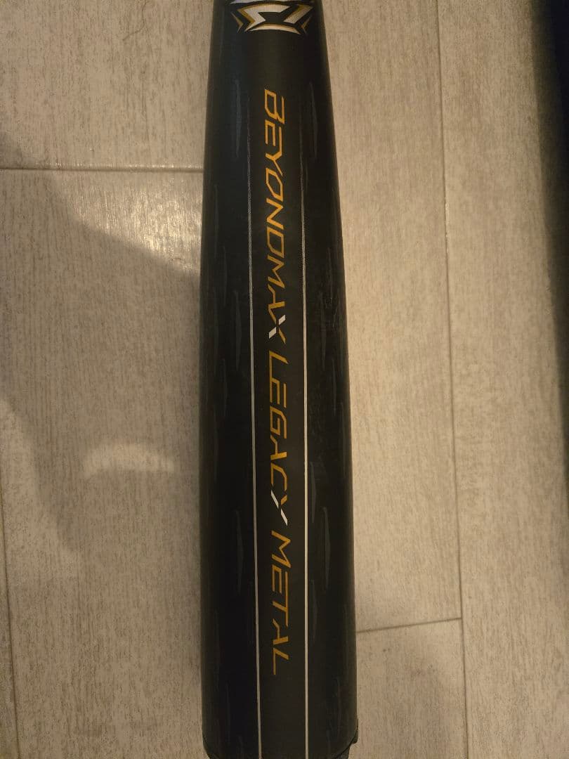 BEYOND MAX LEGACY L 84cm/690g バット